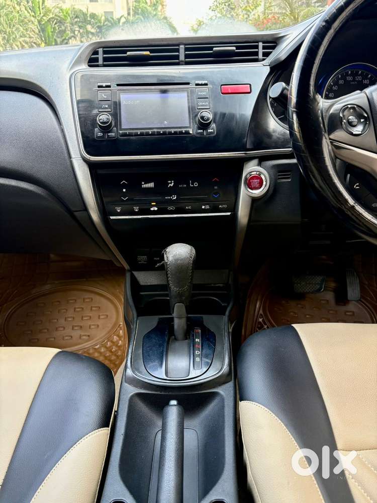 Honda City Vx (o) Mt I-vtec, 2016, Cng & Hybrids