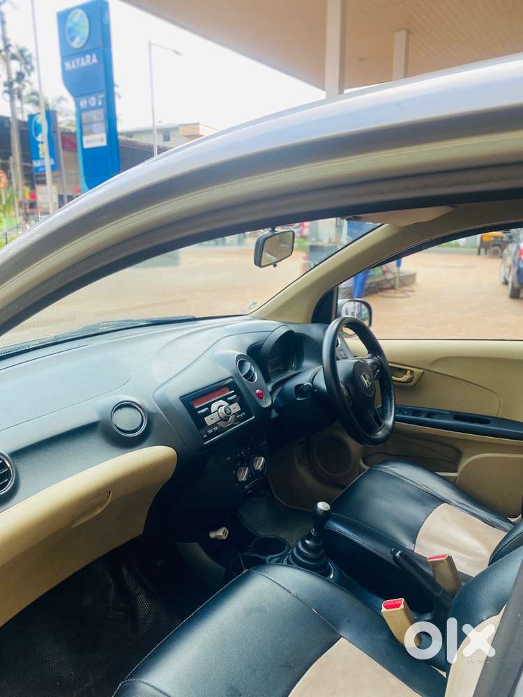 Excellent Condition Honda Amaze Diesel Manual 2014