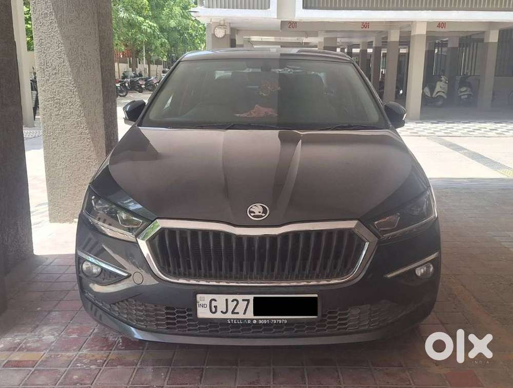 Skoda Slavia 1.5 Tsi Style At, 2023, Petrol