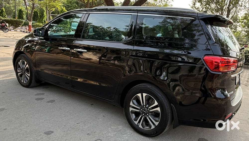 Kia Carnival Limousine Plus 7 Str, 2022, Diesel
