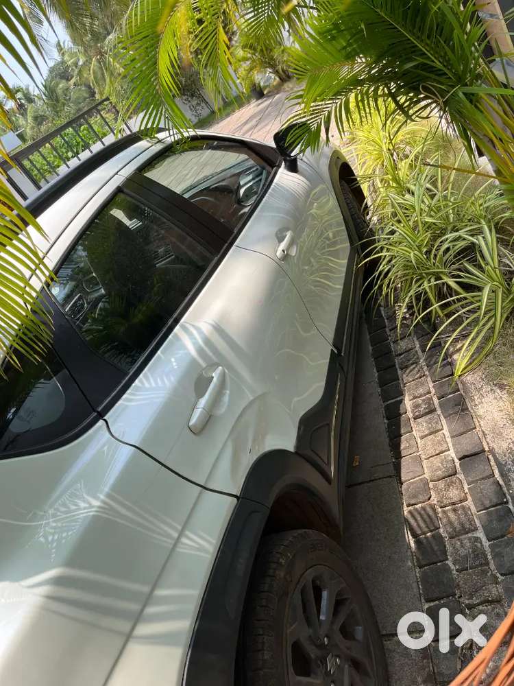 Maruti Suzuki Fronx 2024 Petrol Well Maintained