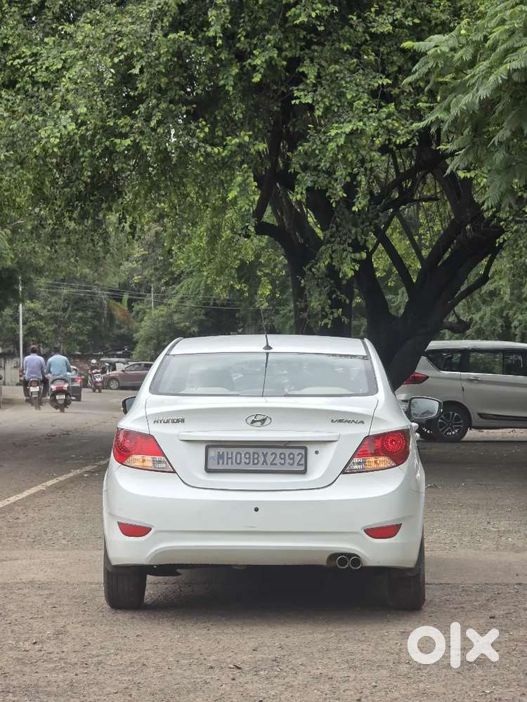Hyundai Verna 1.4 Petrol 2011 Well Maintained.