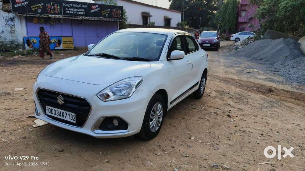 Maruti Suzuki Dzire 2017-2020 1.2 Vxi, 2023, Petrol