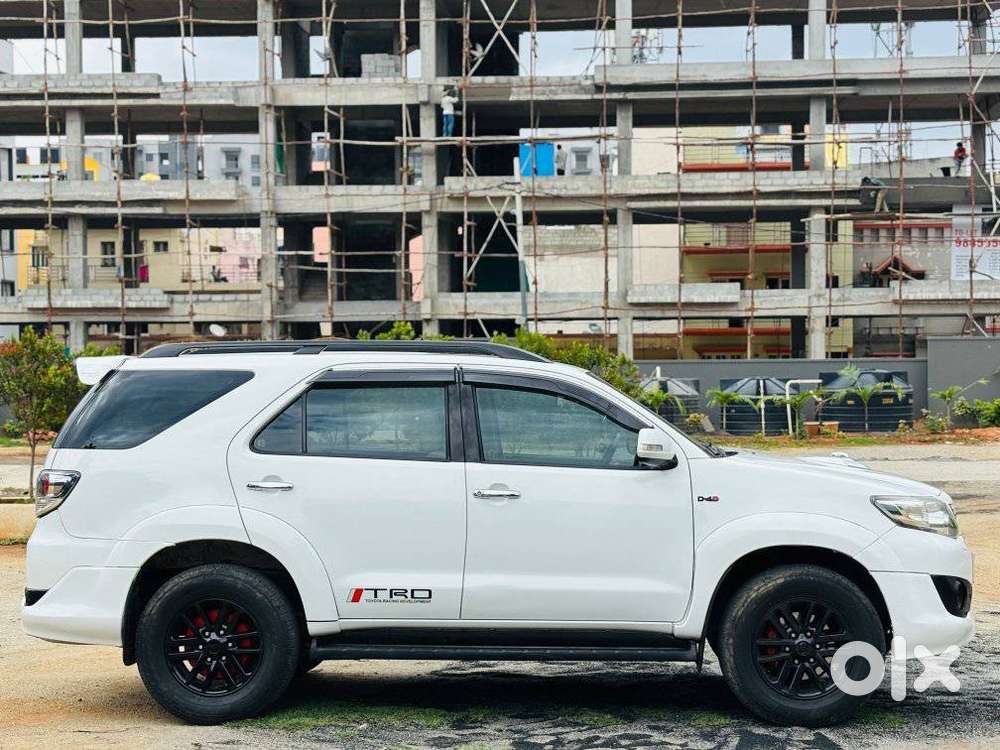 Toyota Fortuner 3.0 4x4 Manual, 2014, Diesel