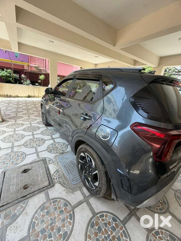 Kia Sonet Petrol 2024