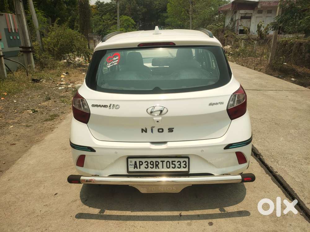 Hyundai Grand I10 Nios Amt Sportz, 2022, Petrol