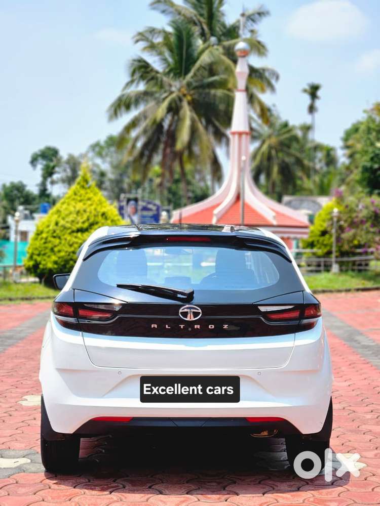 Tata Altroz Xz, 2022, Petrol