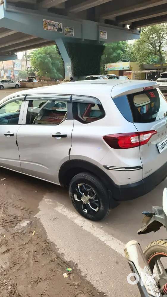 Renault Triber 2023 Petrol 25000 Km Driven