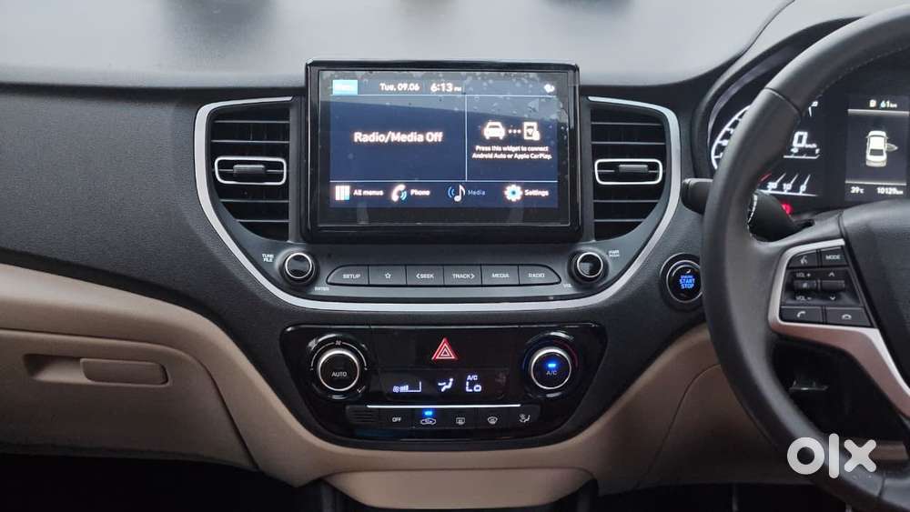 Hyundai Verna 1.5 Sx Petrol Mt, 2022, Petrol