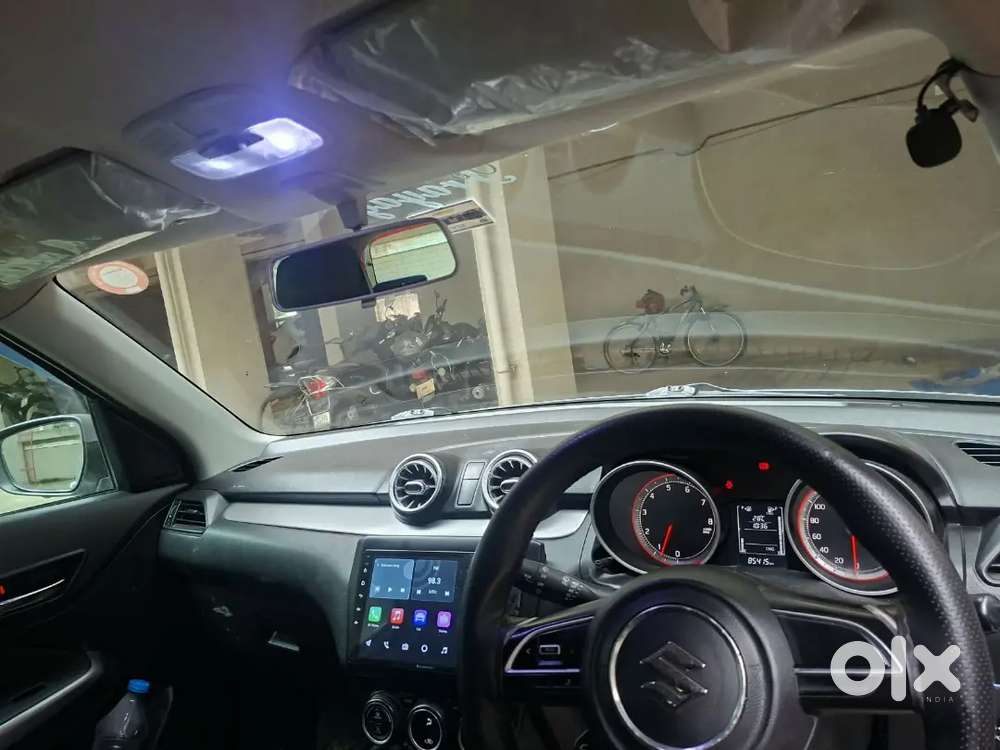 Maruti Suzuki Swift 2023 Zxi Cng