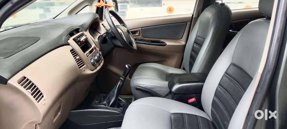Toyota Innova 2.5 Gx (diesel) 8 Seater, 2015, Diesel