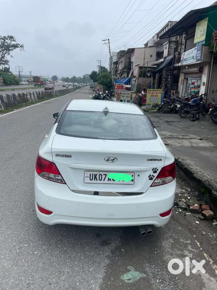 Hyundai Verna 1.6 Crdi 2012 Manual 76465 Km