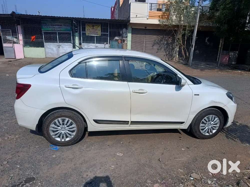 Maruti Dzire Diesel, High Mileage, 2 New Tyres, New Battery