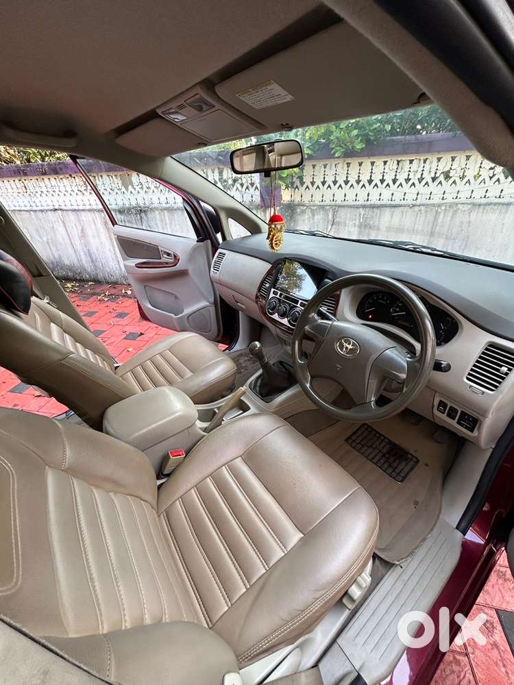 Toyota Innova 2013 Diesel Well Maintained