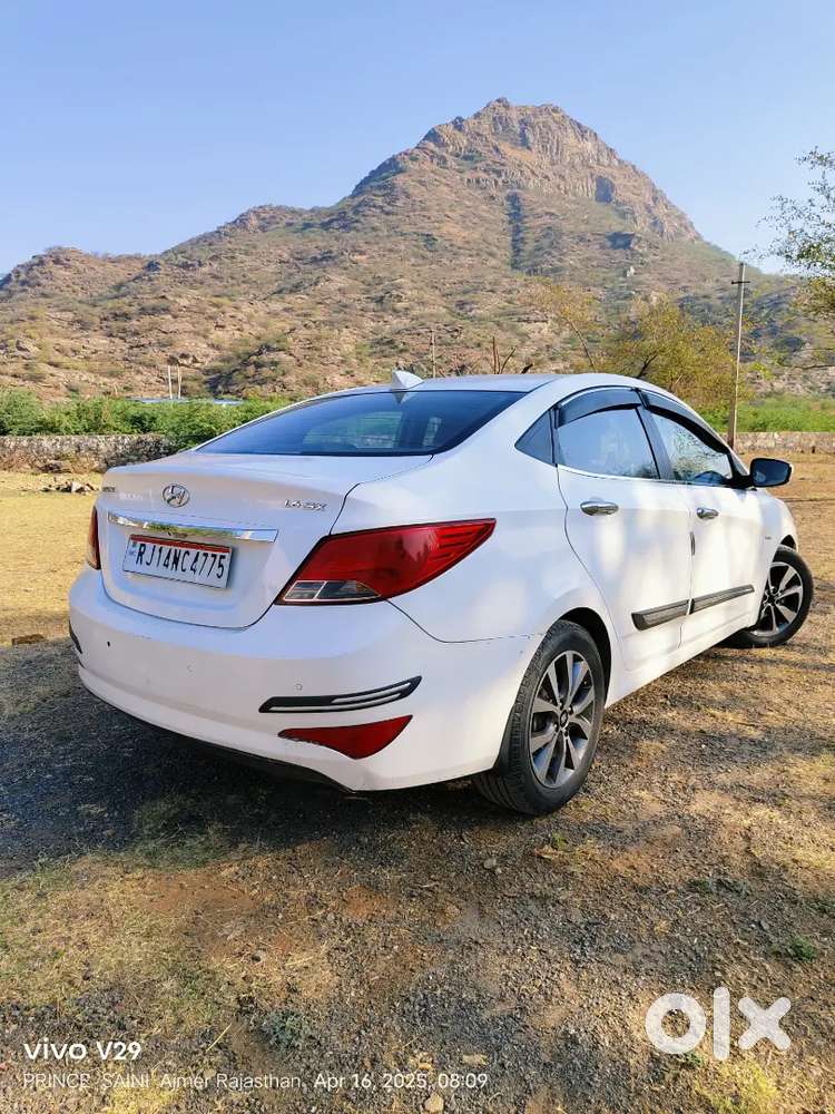 Hyundai Fluidic Verna 2016 Petrol Well Maintained