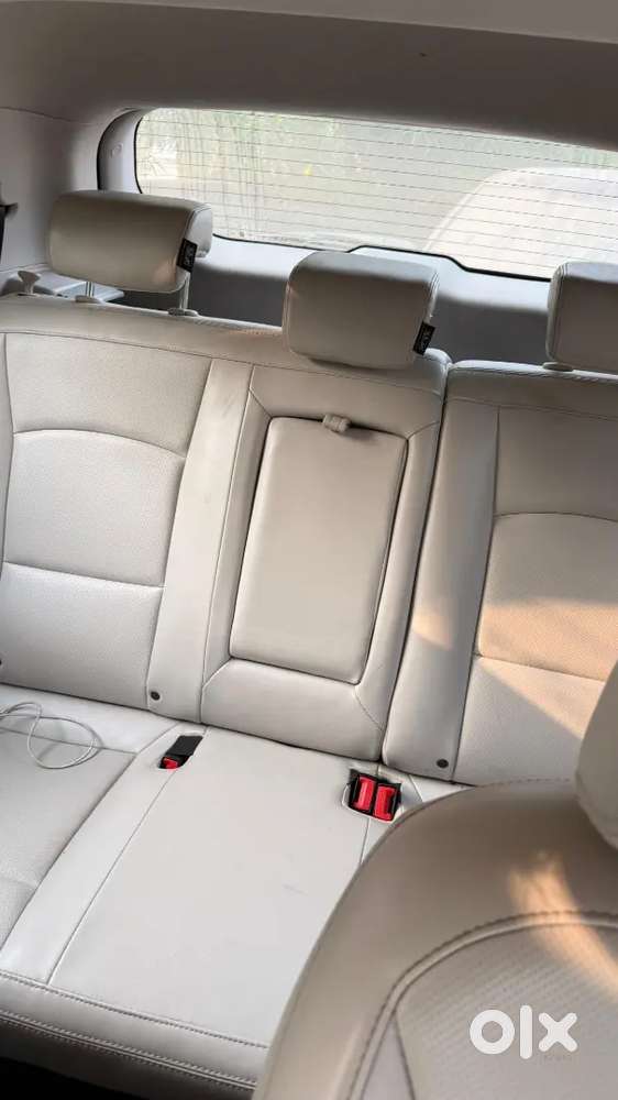 Mahindra Xuv 300 W8 Top Model 2021