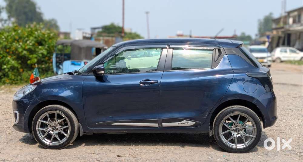 Maruti Suzuki Swift Vxi Ags, 2021, Petrol