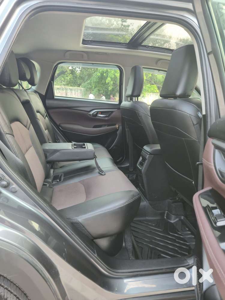 Maruti Suzuki Grand Vitara Smart Hybrid Alpha, 2023, Petrol