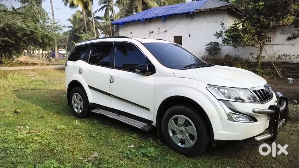 Mahindra Xuv500 2016 Diesel 150000 Km Driven
