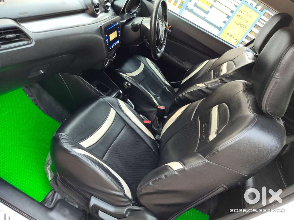 Maruti Suzuki Swift Vxi + Manual, 2022, Petrol