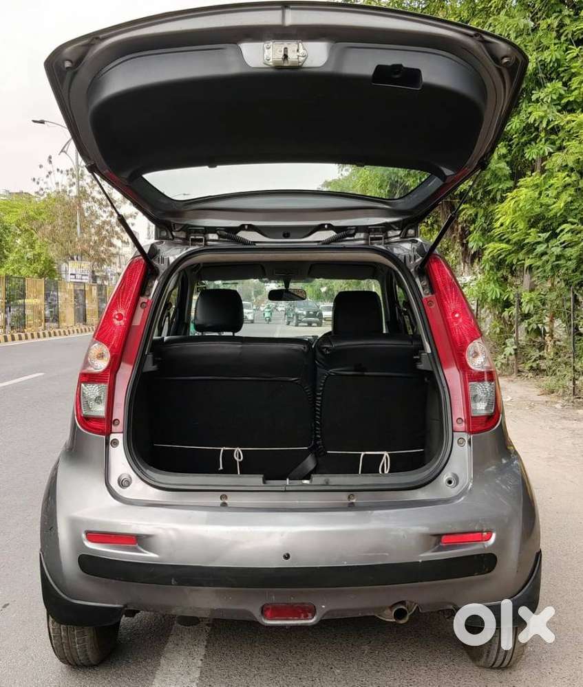 Maruti Suzuki Ritz Lxi, 2012, Petrol