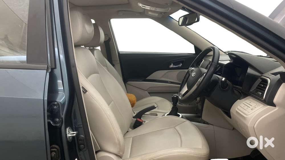 Mahindra Xuv300 W8 Option Diesel, 2021, Diesel