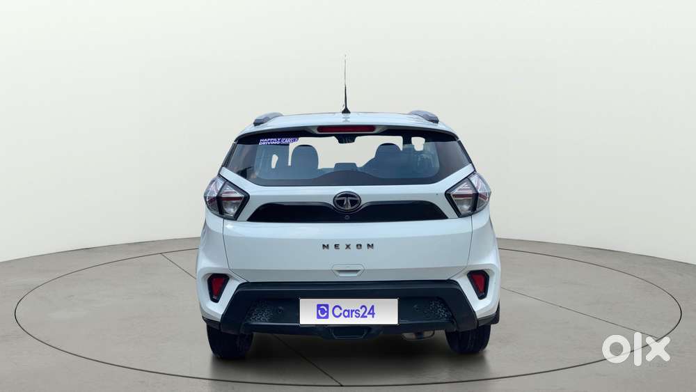 Tata Nexon 1.2 Revotron Xma Amt, 2022, Petrol