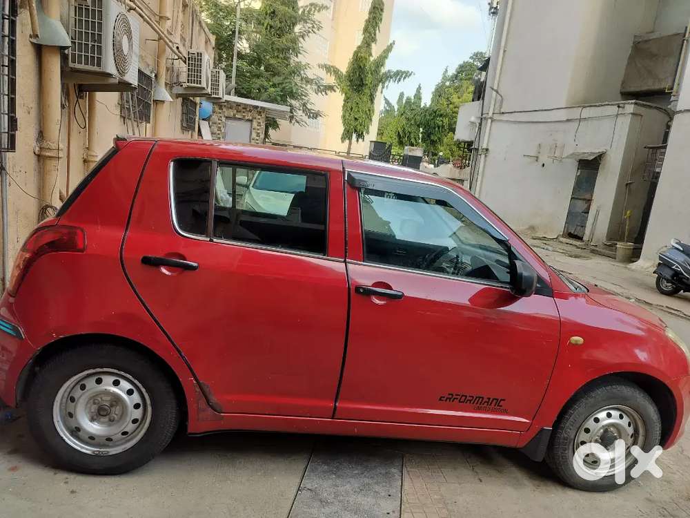 Maruti Suzuki Swift 2010  Petrol   Only 33800 Km Driven