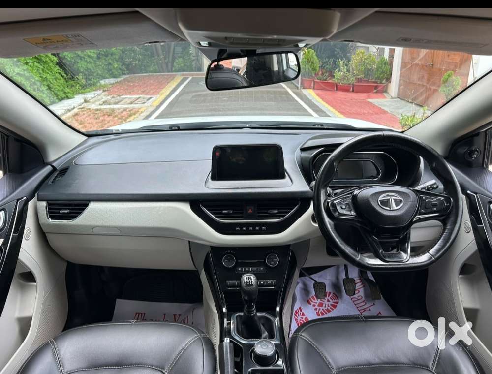 Tata Nexon 1.2 Revotron Xz Plus, 2022, Petrol
