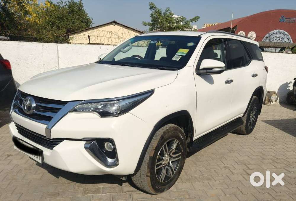 Toyota Fortuner 4x2 At 2.8 Diesel, 2017, Diesel