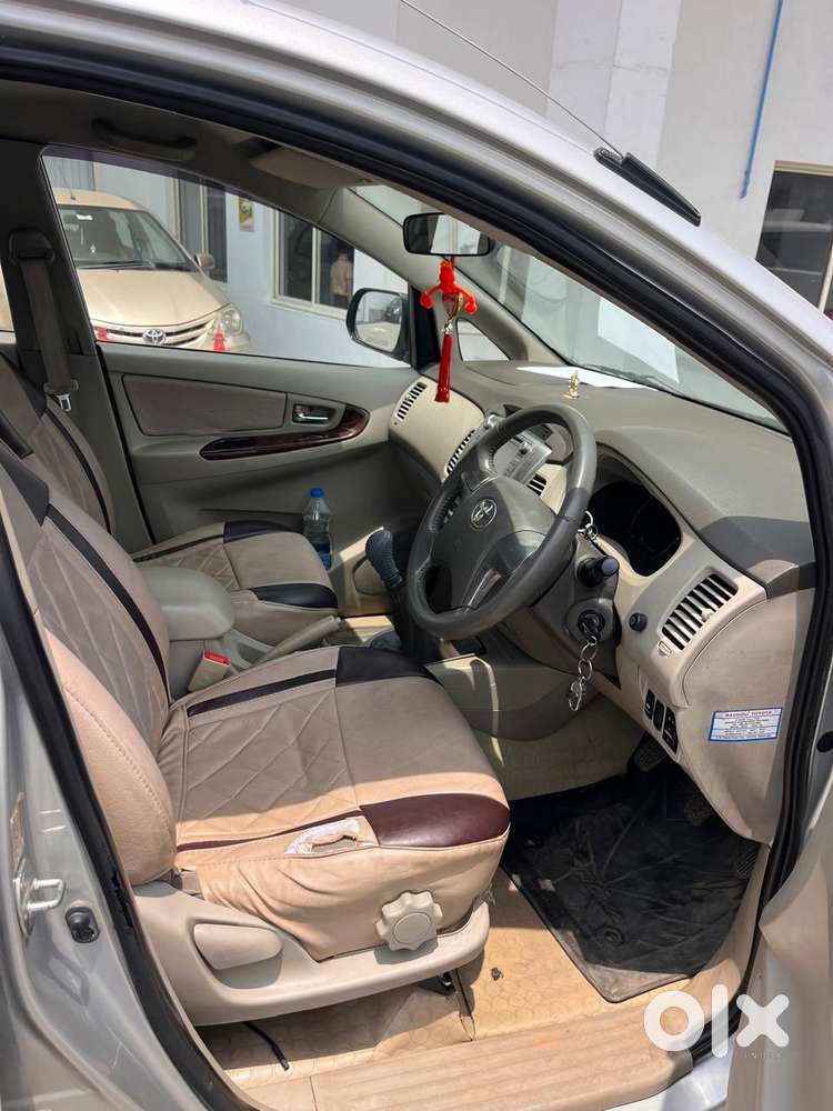 Toyota Innova 2.5 G (diesel) 7 Seater, 2013, Diesel
