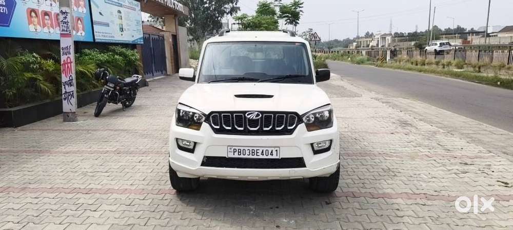 Mahindra Scorpio, 2016, Diesel
