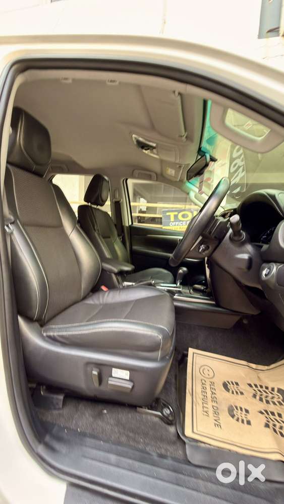 Toyota Fortuner 4x2 At 2.8 Diesel, 2022, Diesel