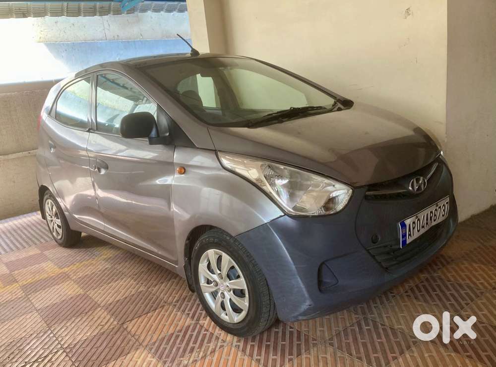 Hyundai Eon Petrol Magna+ 2013
