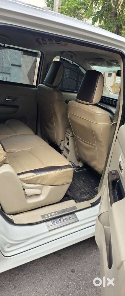Maruti Suzuki Ertiga Zxi Shvs, 2020, Petrol