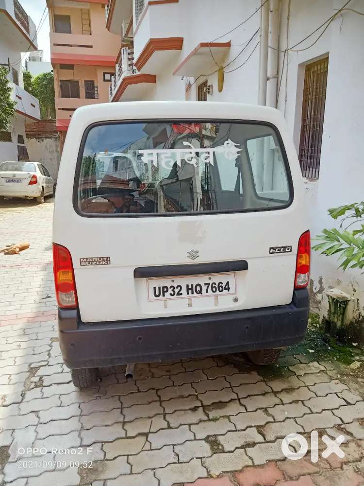 Maruti Suzuki Eeco 2017 Petrol 32000 Km Driven