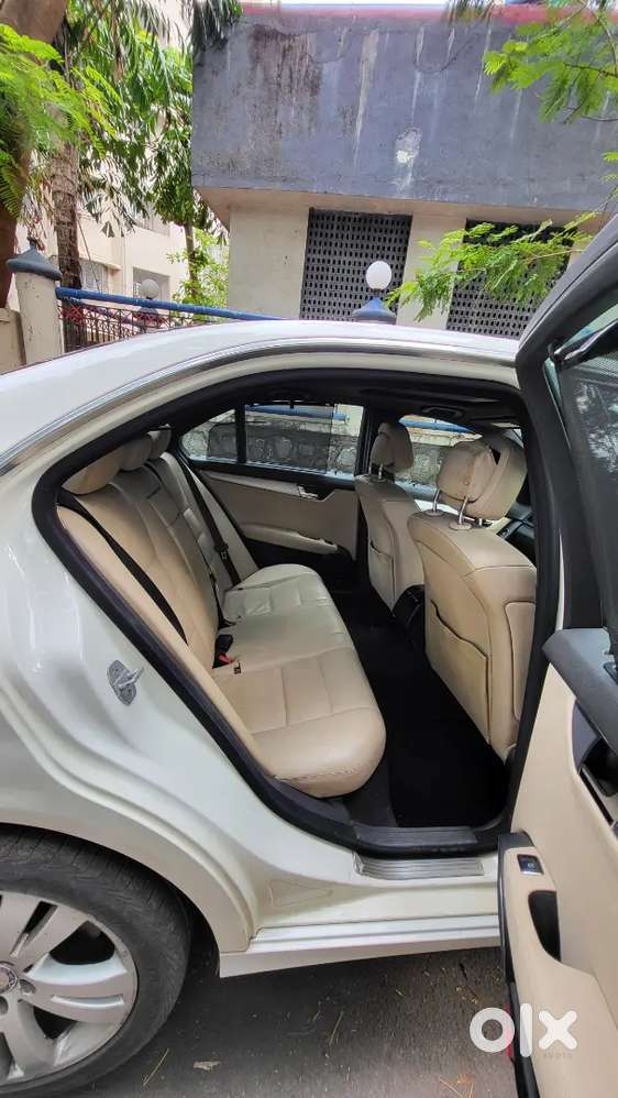 Mercedes-benz C-class 2011 Petrol Well Maintained