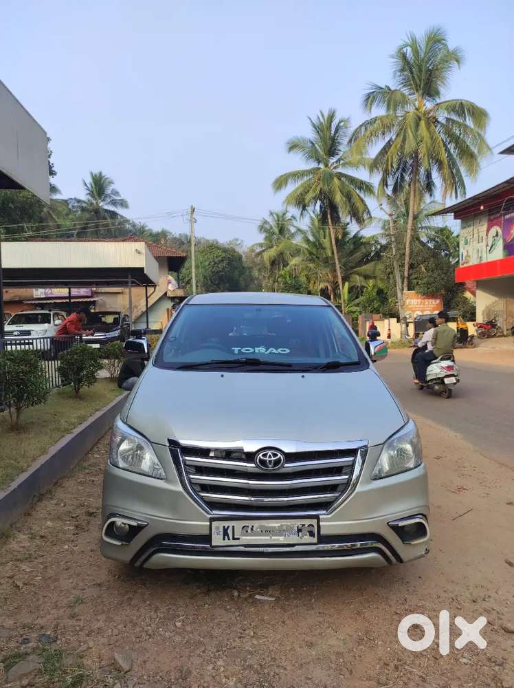 Toyota Innova 2014 Diesel 180000 Km Driven