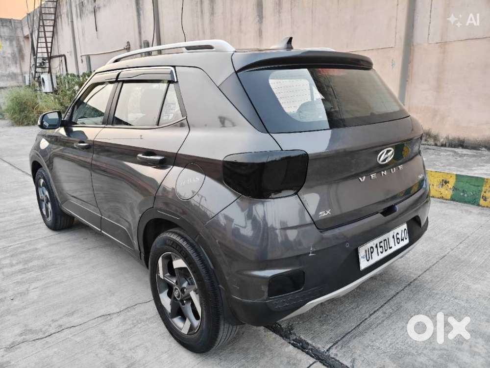 Hyundai Venue 1.0 Sx Turbo Imt, 2021, Petrol