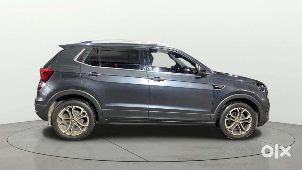 Skoda Kushaq 1.0 Tsi Style, 2023, Petrol