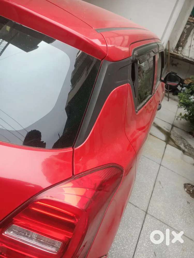 Maruti Suzuki Swift 2022 Lxi