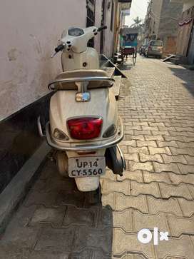 Second hand scooty near me hotsell