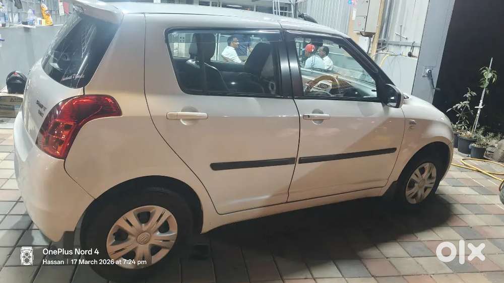 Maruti Suzuki Swift Diesel 97000km Drive And Good Condition