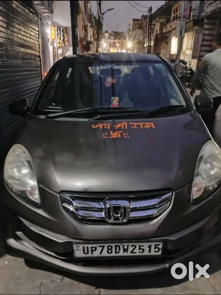 Honda Amaze 2015 Petrol Well Maintained