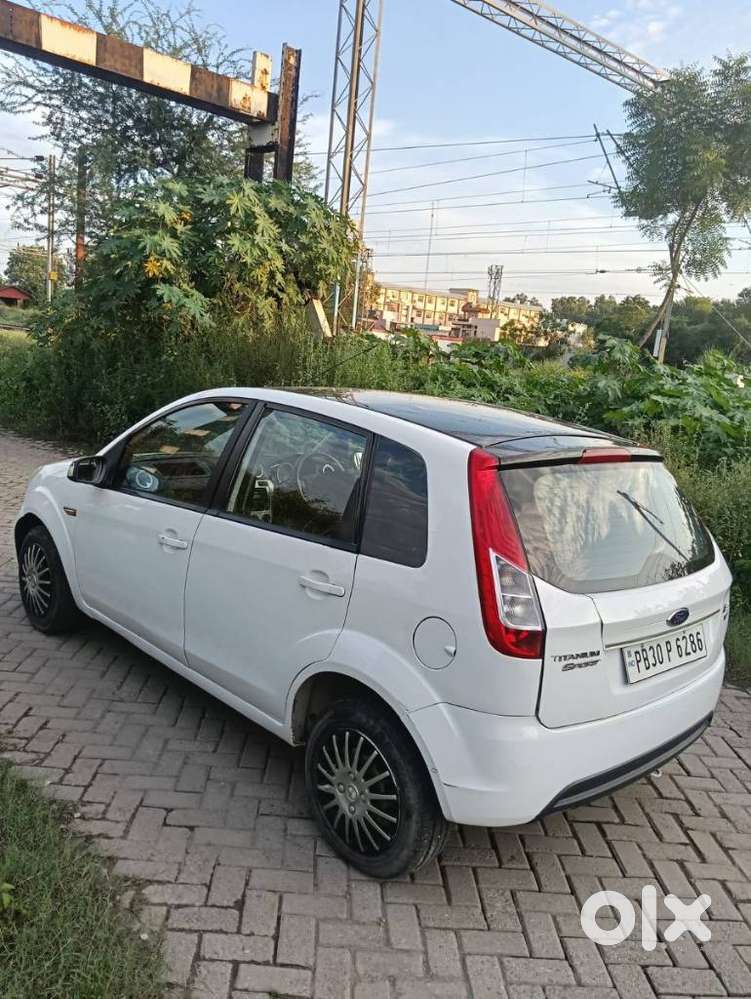 Ford Figo Diesel Zxi, 2015, Diesel