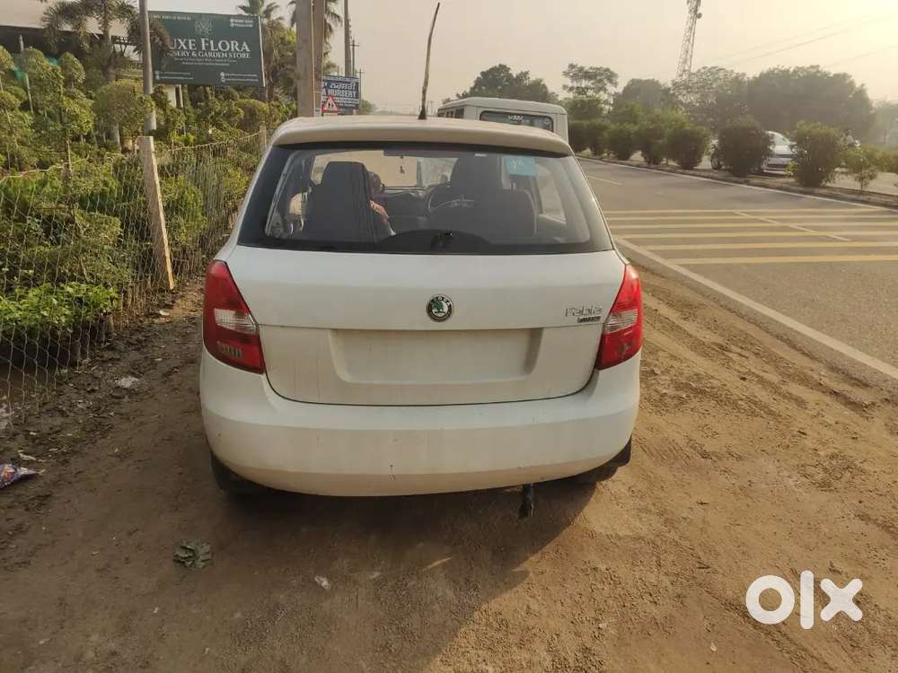 Skoda Fabia 2010 Petrol 84000 Km Driven,passing Upto 2030