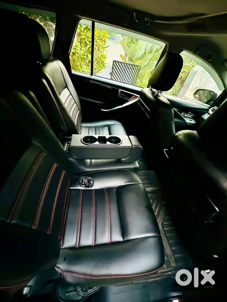 Toyota Innova Crysta 2018