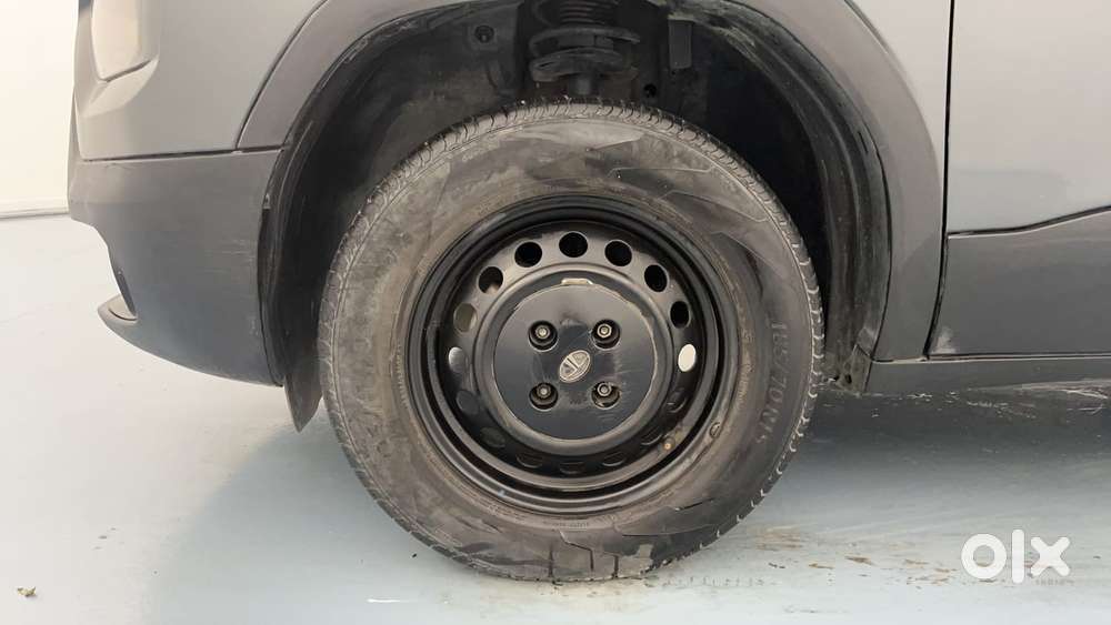 Tata Punch Pure, 2023, Petrol