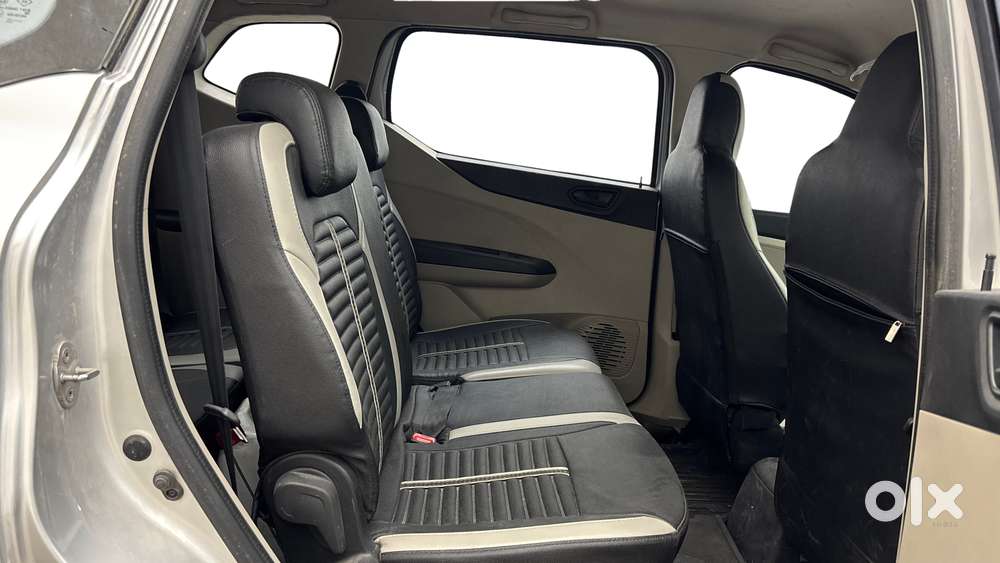 Renault Triber Rxl, 2022, Petrol