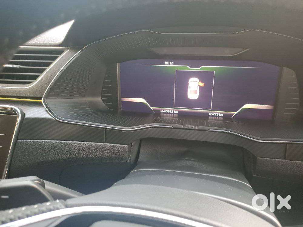 Skoda Superb, 2021, Petrol